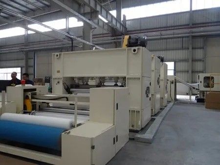 Línea de producción de perforación de agujas de 800 gramos para filtros de filtración de aire no tejidos