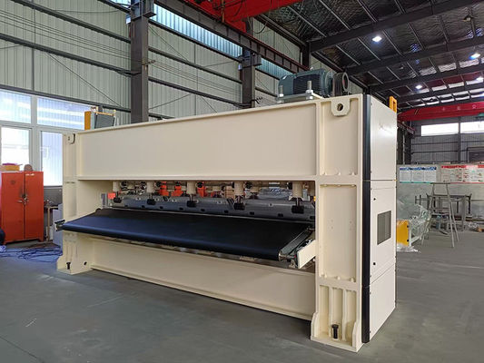 Máquina de fabricación de encabezado de fieltro no tejido Máquina de punción de agujas de alta velocidad